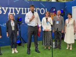 В «Артеке» открылась профориентационная площадка «Я — строитель будущего!»