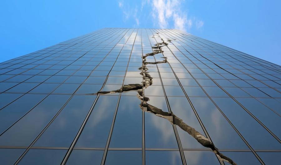 Нейросети для стройки: СКФУ разрабатывает систему диагностики трещин в зданиях