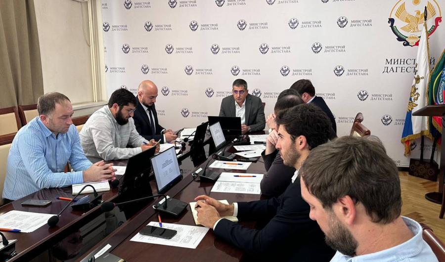 В Минстрое Дагестана обсудили внедрение ТИМ в строительство
