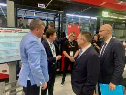 Ирек Файзуллин осмотрел выставку инновационных решений на форуме «Умный город» в Перми
